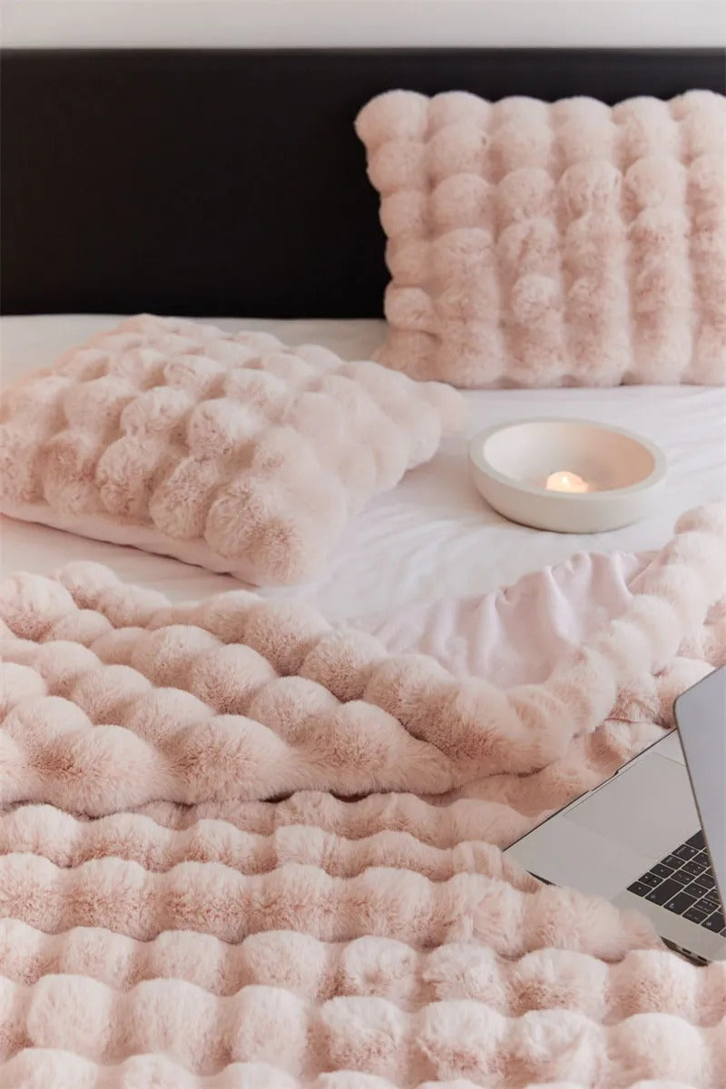 Anyhouz Blanket Pink Tuscan Imitation Thick Fur Winter Luxury Warmth Super Comfortable for Beds and Sofa 160x200cm